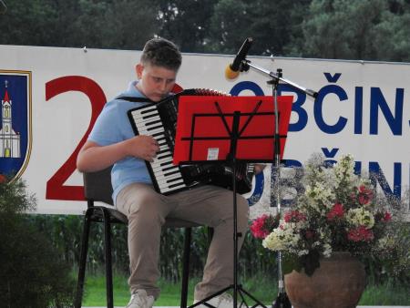 22. občinski praznik in dan državnosti proslavili svečano, umirjeno in dostojanstveno 9